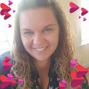 Meet your Posher, Stacy